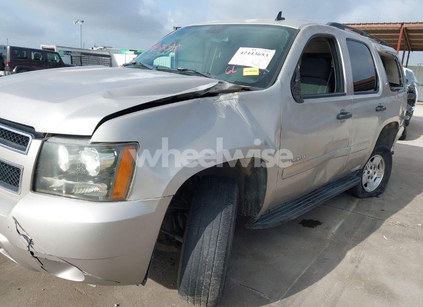 Photo 20 of 2007 Chevrolet Tahoe LS (VIN 1GNFC13C07J405171)