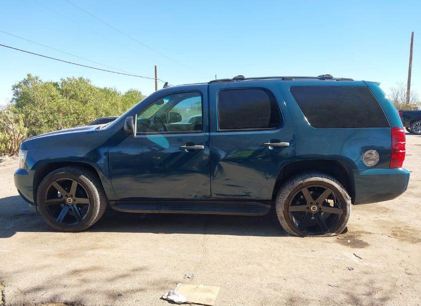 Photo 14 of 2007 Chevrolet Tahoe LS (VIN 1GNFC13C07R305881)