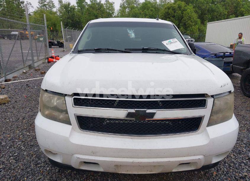Photo 6 of 2008 Chevrolet Tahoe LS (VIN 1GNFC13C18J127088)