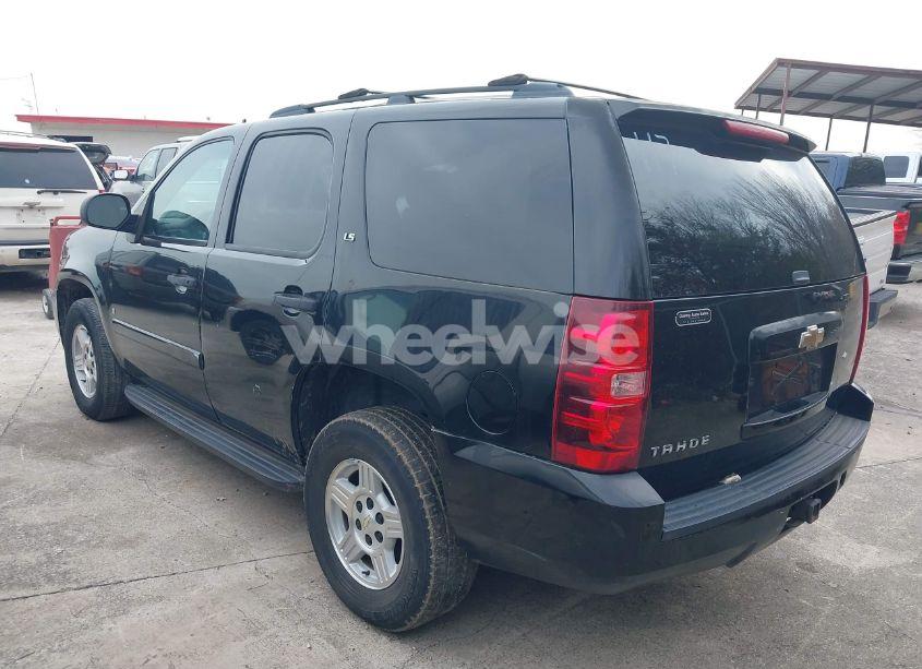 Photo 3 of 2007 Chevrolet Tahoe LS (VIN 1GNFC13C27R368433)