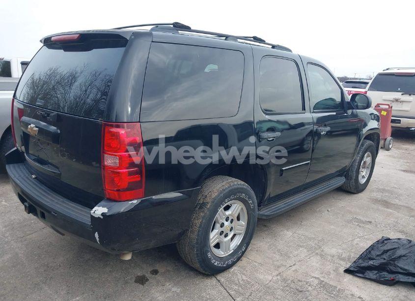 Photo 4 of 2007 Chevrolet Tahoe LS (VIN 1GNFC13C27R368433)