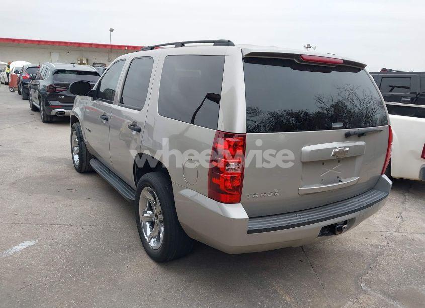 Photo 3 of 2009 Chevrolet Tahoe LS (VIN 1GNFC13C39R285063)