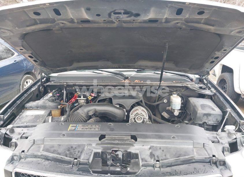 Photo 10 of 2007 Chevrolet Tahoe LS (VIN 1GNFC13C47R347843)