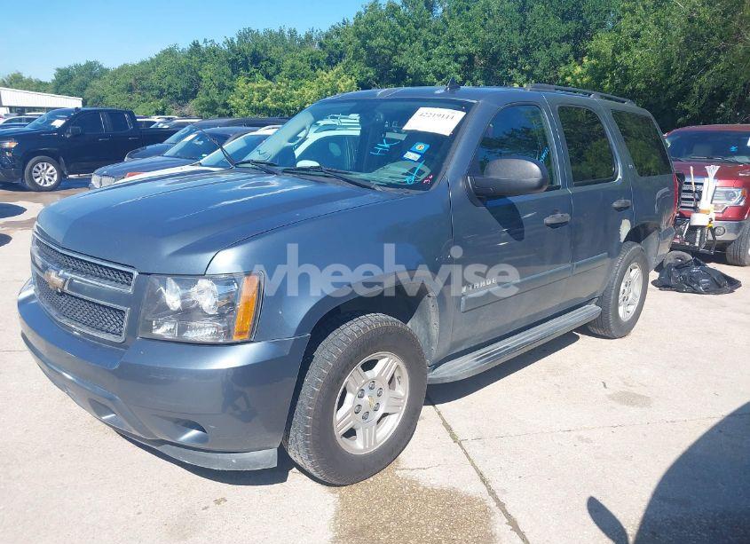 Photo 2 of 2008 Chevrolet Tahoe LS (VIN 1GNFC13C48J230358)