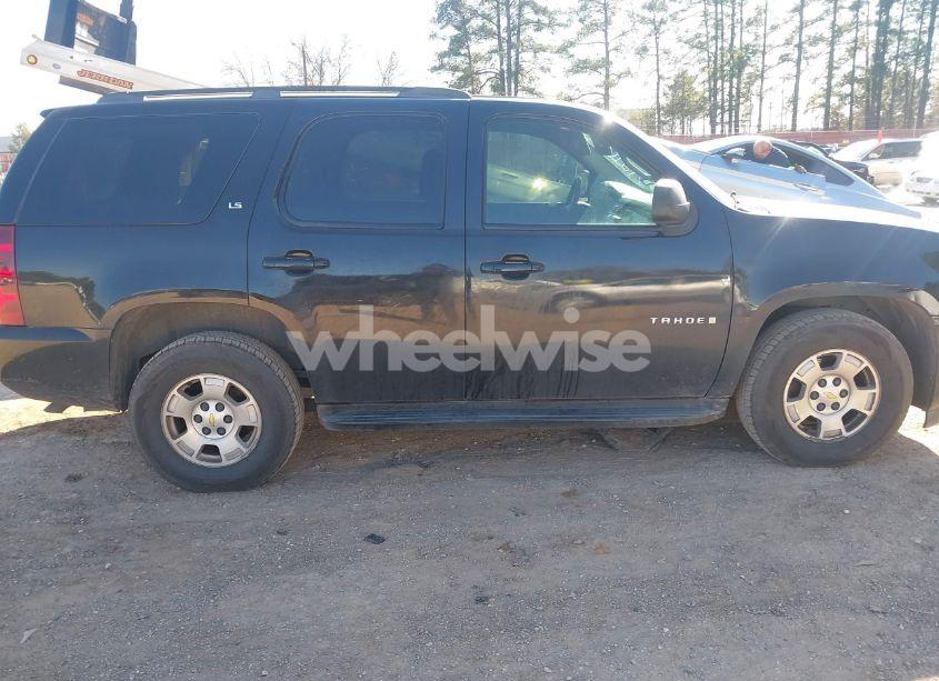 Photo 13 of 2009 Chevrolet Tahoe LS (VIN 1GNFC13C49R127105)