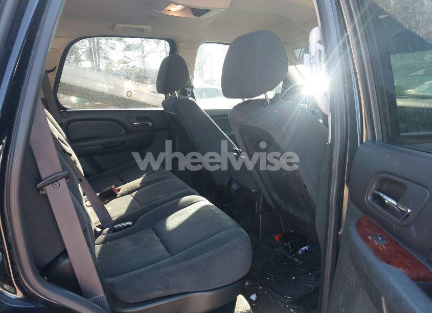 Photo 8 of 2009 Chevrolet Tahoe LS (VIN 1GNFC13C49R127105)