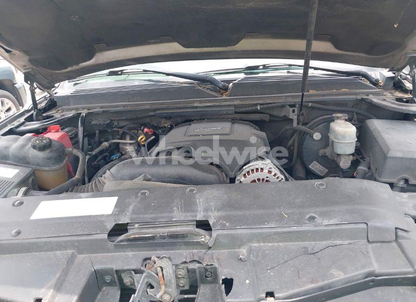 Photo 10 of 2007 Chevrolet Tahoe LS (VIN 1GNFC13C57R279441)