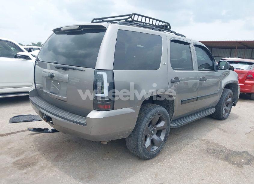 Photo 4 of 2007 Chevrolet Tahoe LS (VIN 1GNFC13C57R279441)