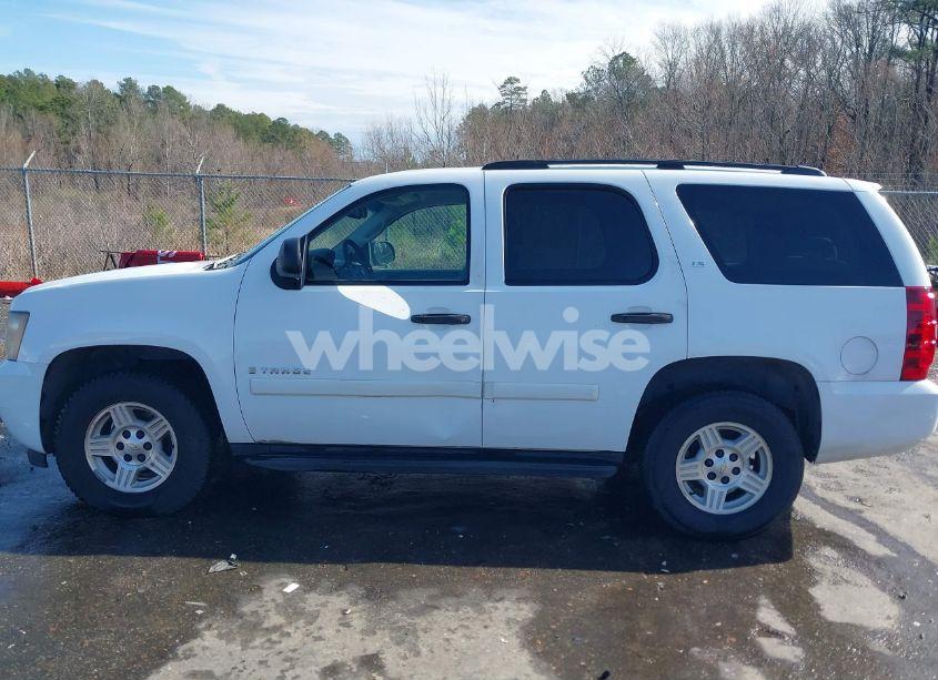 Photo 15 of 2007 Chevrolet Tahoe LS (VIN 1GNFC13C57R315418)