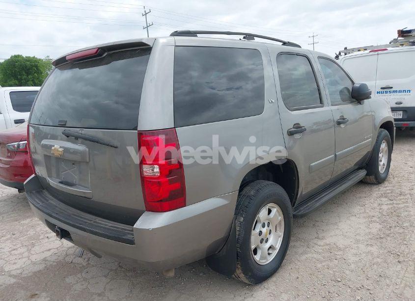 Photo 4 of 2007 Chevrolet Tahoe LS (VIN 1GNFC13C57R401893)