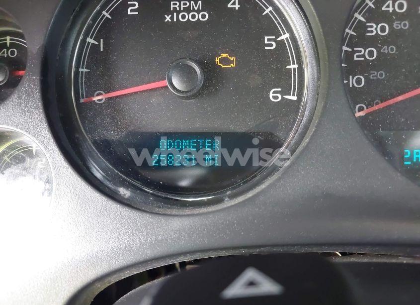 Photo 7 of 2007 Chevrolet Tahoe LS (VIN 1GNFC13C57R401893)