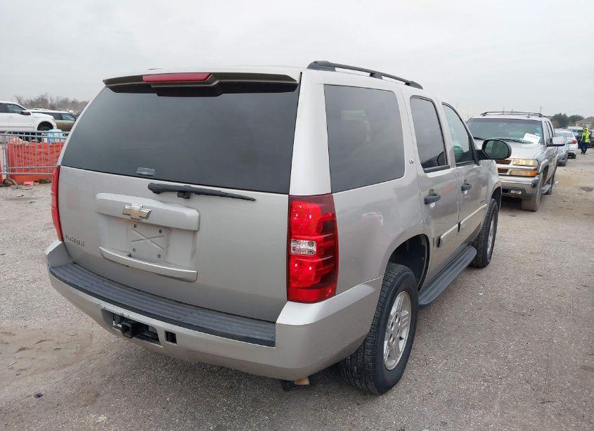 Photo 4 of 2008 Chevrolet Tahoe LS (VIN 1GNFC13C58R250071)