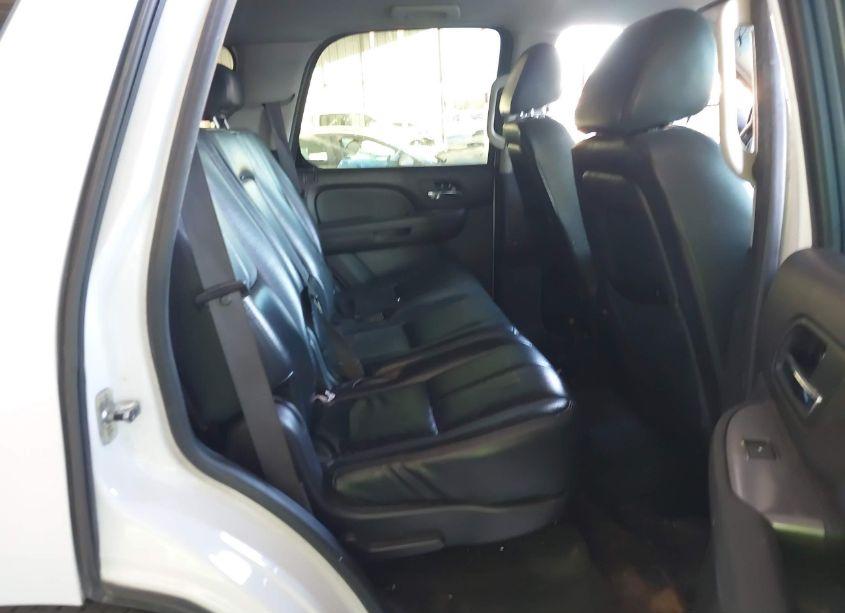 Photo 8 of 2007 Chevrolet Tahoe LS (VIN 1GNFC13C77R278923)