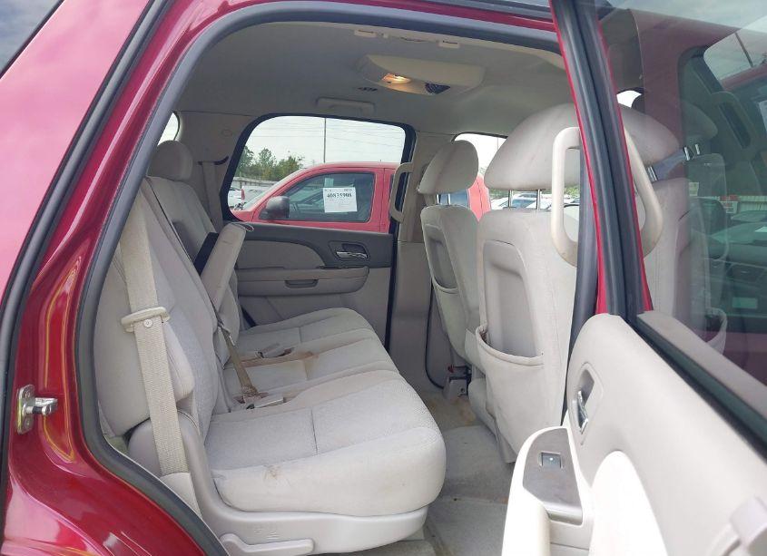 Photo 8 of 2007 Chevrolet Tahoe LS (VIN 1GNFC13C77R368749)