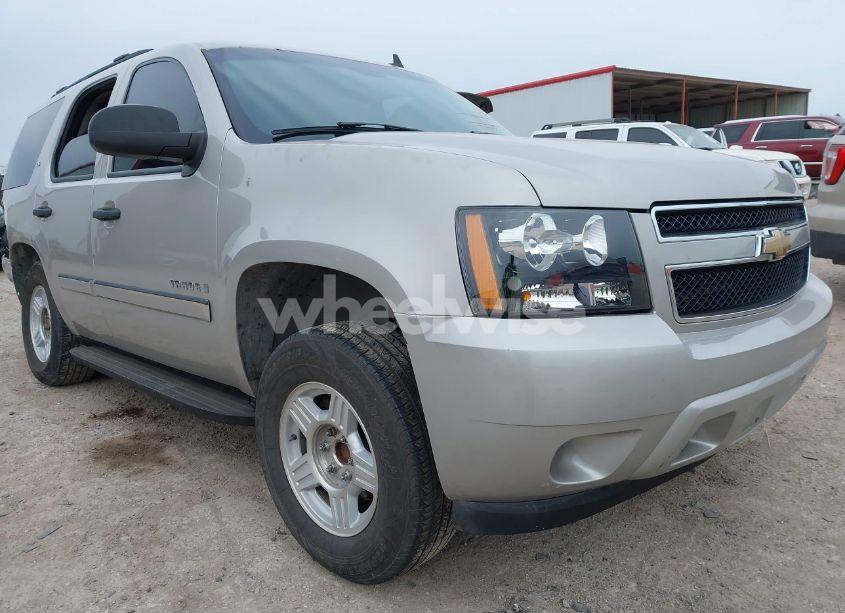 2007 Chevrolet Tahoe LS (VIN 1GNFC13C77R409588) main photo