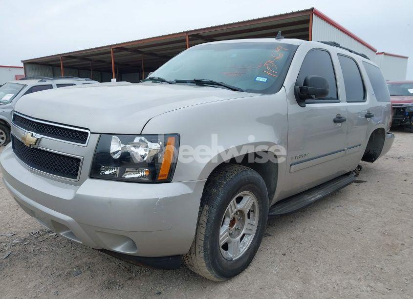 Photo 2 of 2007 Chevrolet Tahoe LS (VIN 1GNFC13C77R409588)