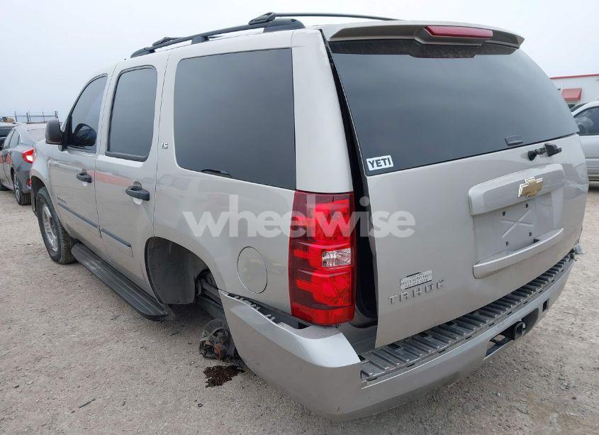 Photo 3 of 2007 Chevrolet Tahoe LS (VIN 1GNFC13C77R409588)