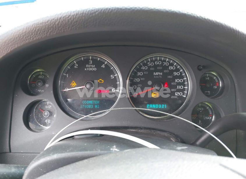 Photo 7 of 2007 Chevrolet Tahoe LS (VIN 1GNFC13C77R409588)