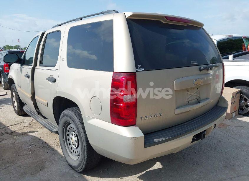 Photo 3 of 2008 Chevrolet Tahoe LS (VIN 1GNFC13C78R219906)