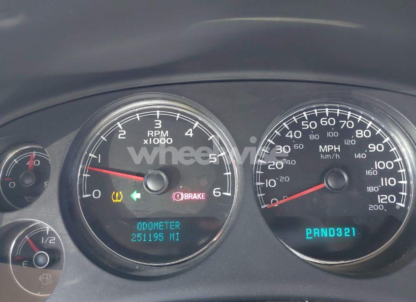 Photo 7 of 2007 Chevrolet Tahoe LS (VIN 1GNFC13C87R308432)