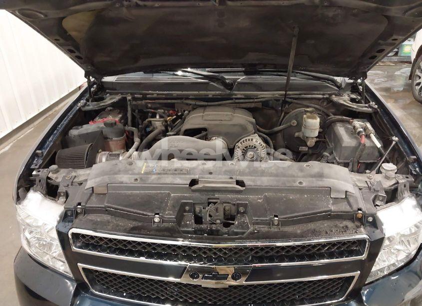 Photo 10 of 2007 Chevrolet Tahoe LS (VIN 1GNFC13C87R394003)