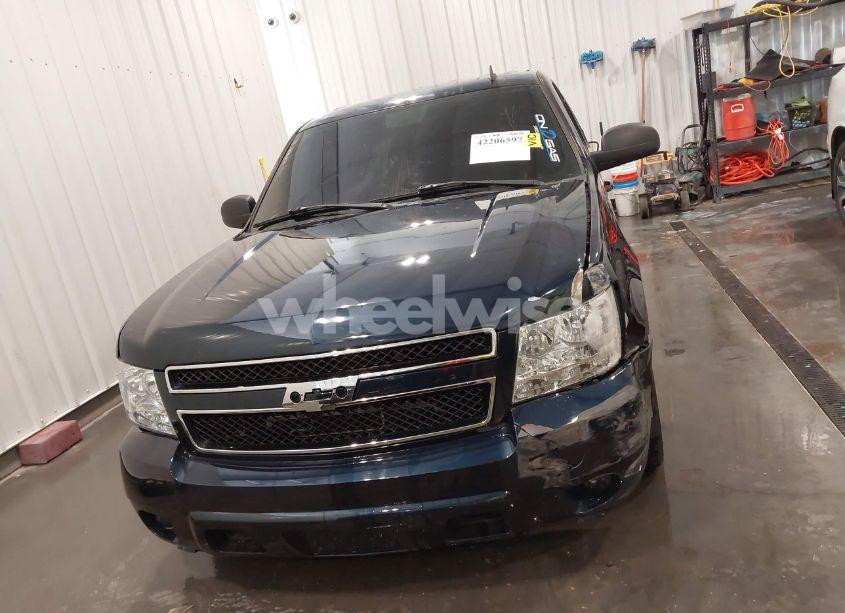 Photo 12 of 2007 Chevrolet Tahoe LS (VIN 1GNFC13C87R394003)