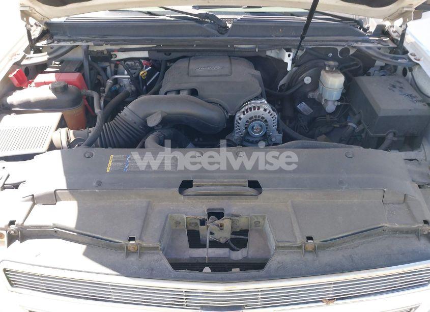 Photo 10 of 2007 Chevrolet Tahoe LS (VIN 1GNFC13C97R263274)