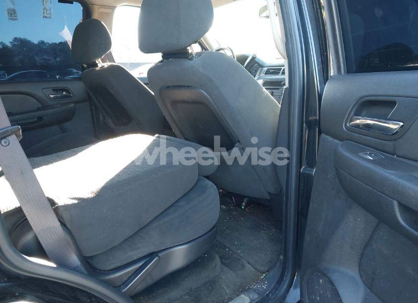 Photo 8 of 2007 Chevrolet Tahoe LS (VIN 1GNFC13C97R299725)