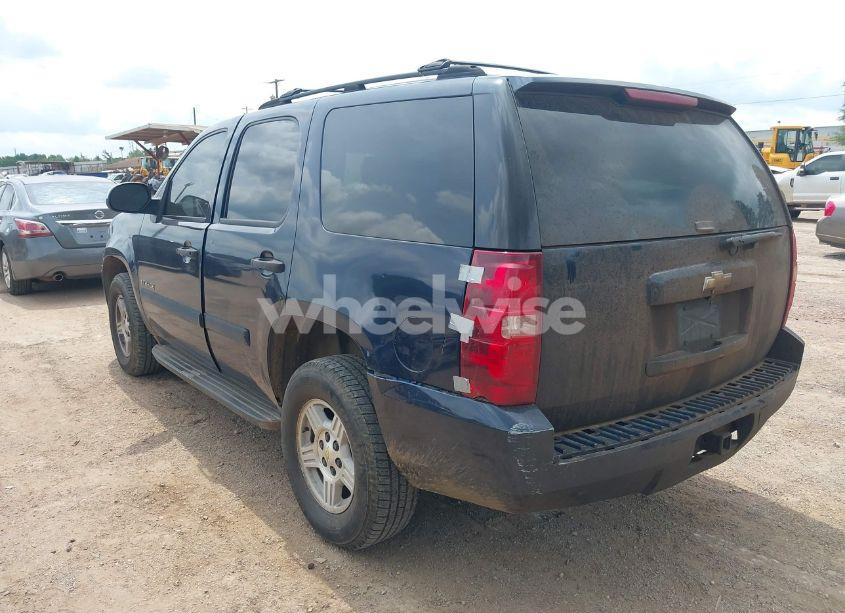 Photo 3 of 2007 Chevrolet Tahoe LS (VIN 1GNFC13CX7R264532)