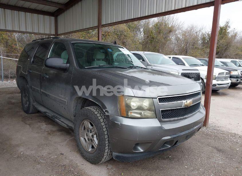 2007 Chevrolet Tahoe LS (VIN 1GNFC13CX7R400755) main photo