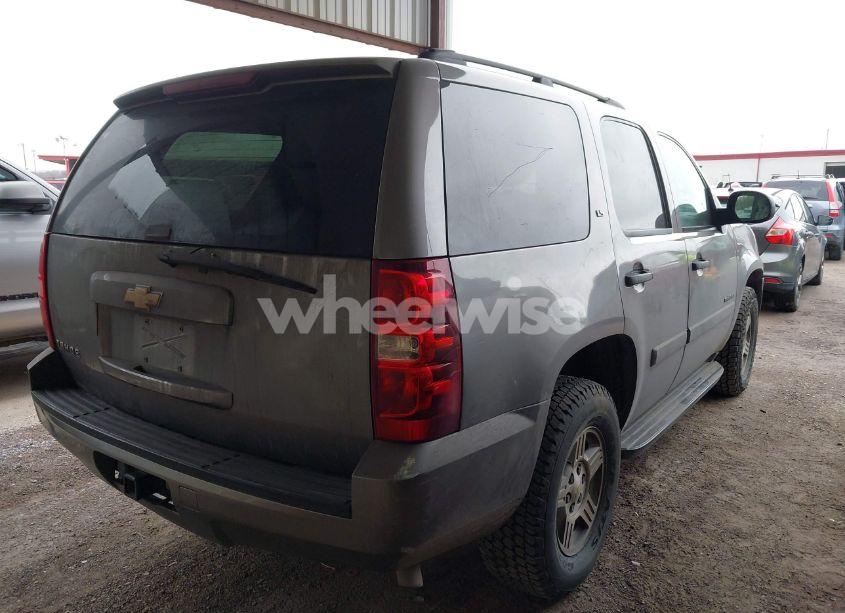 Photo 4 of 2007 Chevrolet Tahoe LS (VIN 1GNFC13CX7R400755)