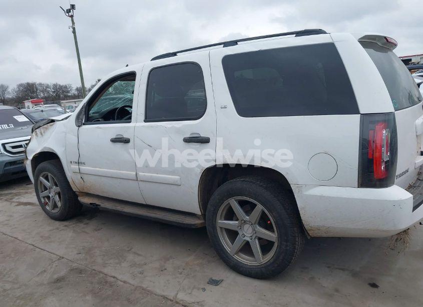 Photo 15 of 2007 Chevrolet Tahoe LS (VIN 1GNFC13CX7R422481)
