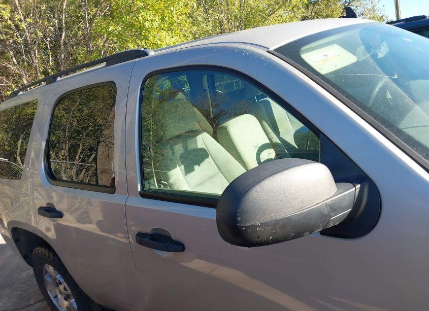 Photo 13 of 2009 Chevrolet Tahoe LS (VIN 1GNFC13CX9R215589)