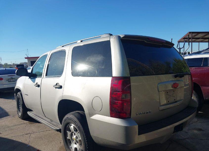 Photo 3 of 2009 Chevrolet Tahoe LS (VIN 1GNFC13CX9R215589)