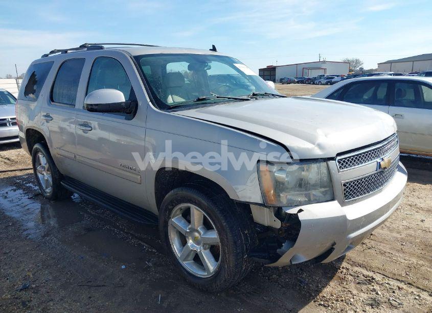 2007 Chevrolet Tahoe LT (VIN 1GNFC13J07J338585) main photo