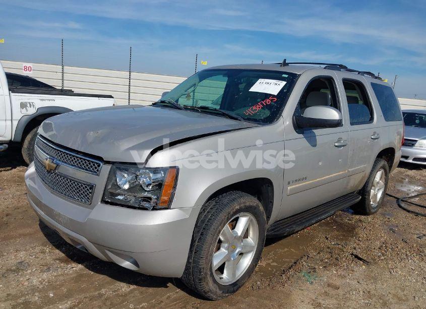 Photo 2 of 2007 Chevrolet Tahoe LT (VIN 1GNFC13J07J338585)