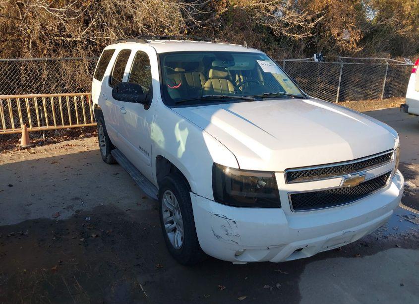 2007 Chevrolet Tahoe LT (VIN 1GNFC13J07R152563) main photo