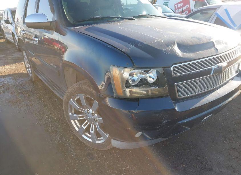 Photo 6 of 2007 Chevrolet Tahoe LT (VIN 1GNFC13J17J122888)