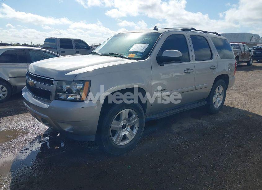 Photo 2 of 2007 Chevrolet Tahoe LTZ (VIN 1GNFC13J17R119880)