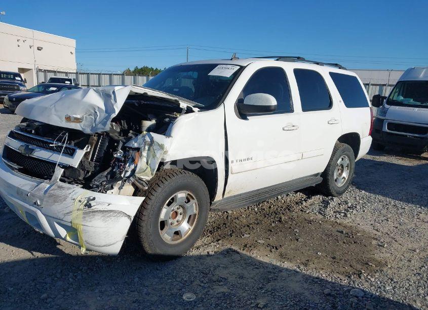 Photo 6 of 2007 Chevrolet Tahoe LT (VIN 1GNFC13J17R409519)