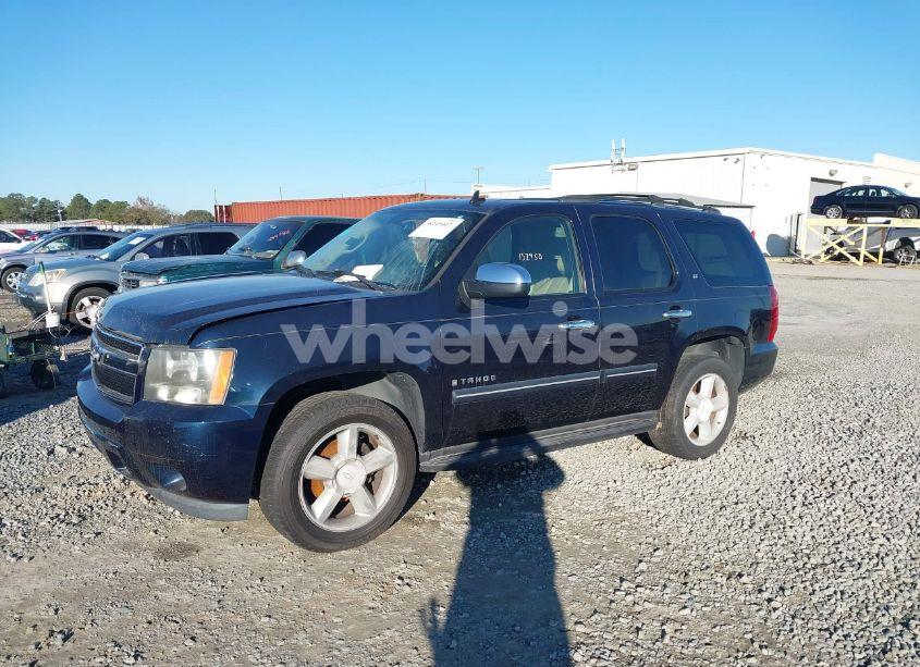 Photo 2 of 2008 Chevrolet Tahoe LT (VIN 1GNFC13J18J107597)