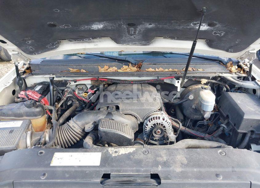 Photo 10 of 2008 Chevrolet Tahoe LTZ (VIN 1GNFC13J18R263835)