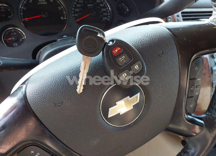 Photo 11 of 2008 Chevrolet Tahoe LT (VIN 1GNFC13J18R275340)