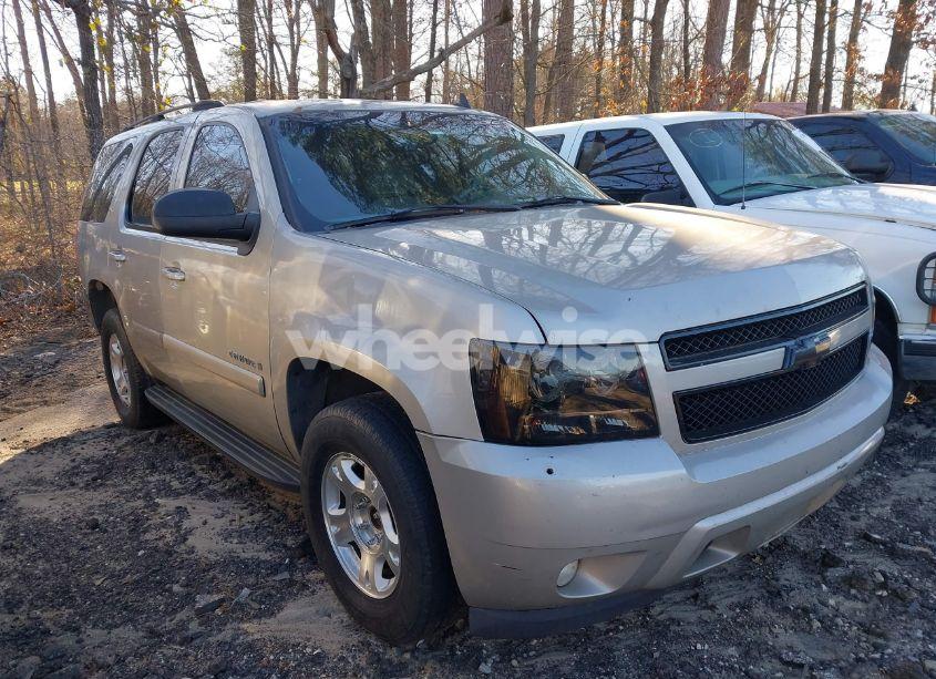 2007 Chevrolet Tahoe LT (VIN 1GNFC13J27R120522) main photo