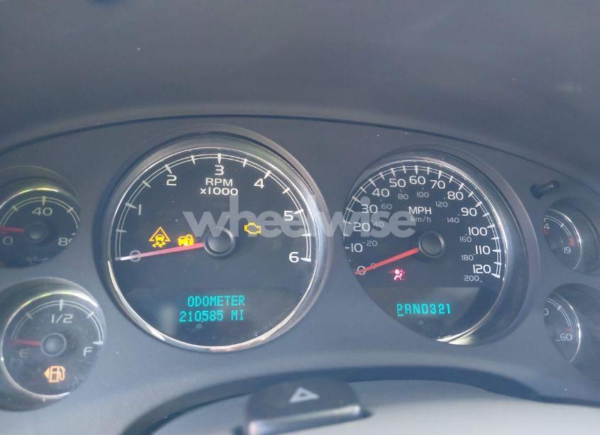 Photo 7 of 2007 Chevrolet Tahoe LS (VIN 1GNFC13J27R176900)