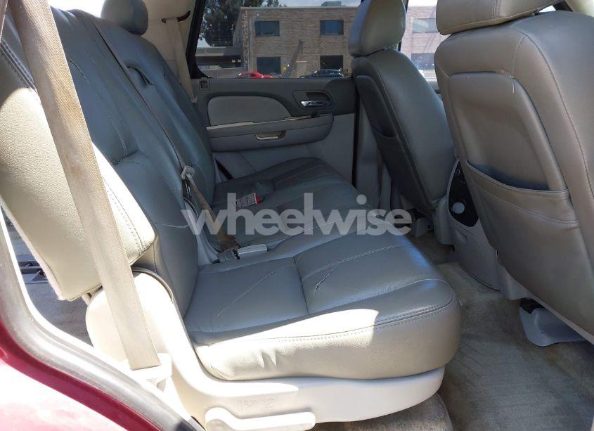 Photo 8 of 2007 Chevrolet Tahoe LS (VIN 1GNFC13J27R176900)