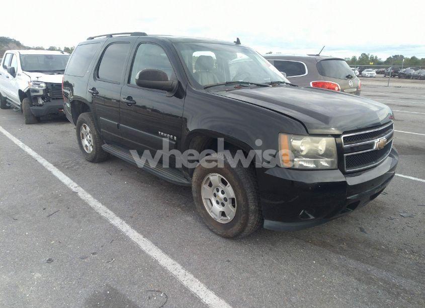2008 Chevrolet Tahoe LT (VIN 1GNFC13J28R140819) main photo