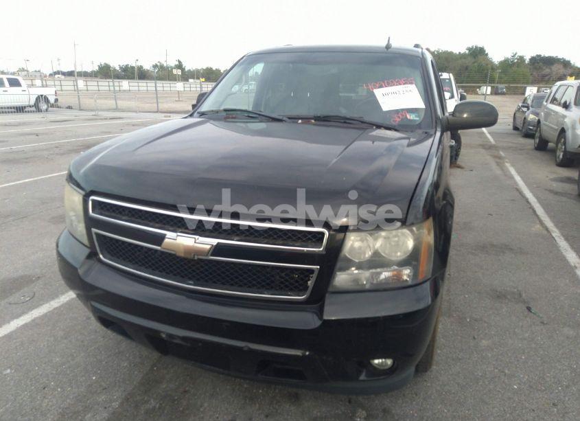 Photo 6 of 2008 Chevrolet Tahoe LT (VIN 1GNFC13J28R140819)