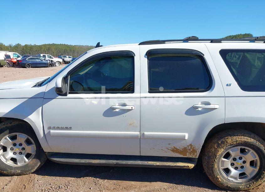 Photo 14 of 2007 Chevrolet Tahoe LT (VIN 1GNFC13J37J131575)