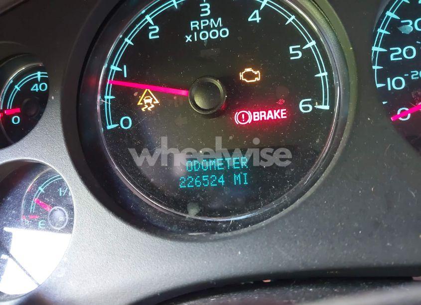 Photo 15 of 2007 Chevrolet Tahoe LT (VIN 1GNFC13J37J131575)